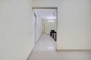 House | Interior - Collection Lakshmikantha Swamy Temple (Shrirangapattana)