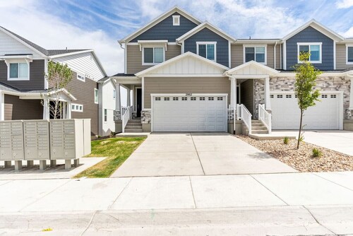 Velvet Springs Retreat | Pool+Gym | Near Utah Lake