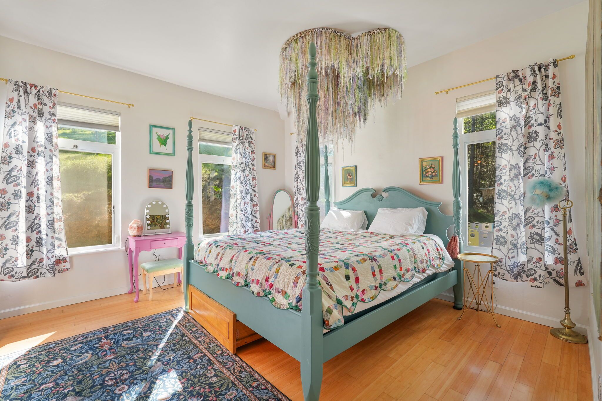 3 bedrooms, WiFi, bed sheets