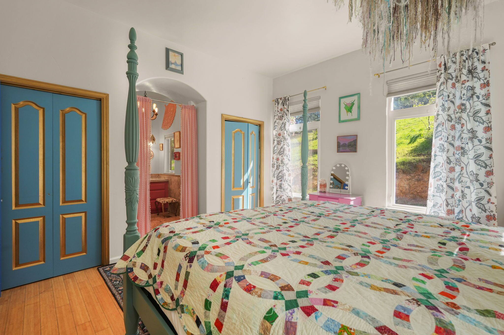 3 bedrooms, WiFi, bed sheets