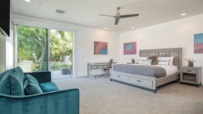 Interior - Avantstay Polo Villa Halo Pickleball, Putting Green Sleeps 28 (La Quinta)