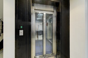 House | Interior - Super Deluxe Roommiyapur Metro Station (Hyderabad)