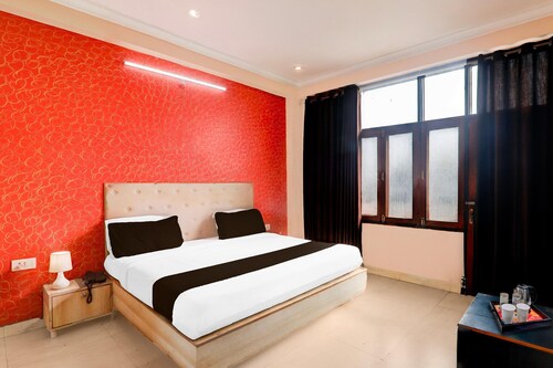 Classic With Balcony Sharda Nagar