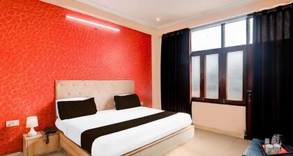 Classic With Balcony Sharda Nagar