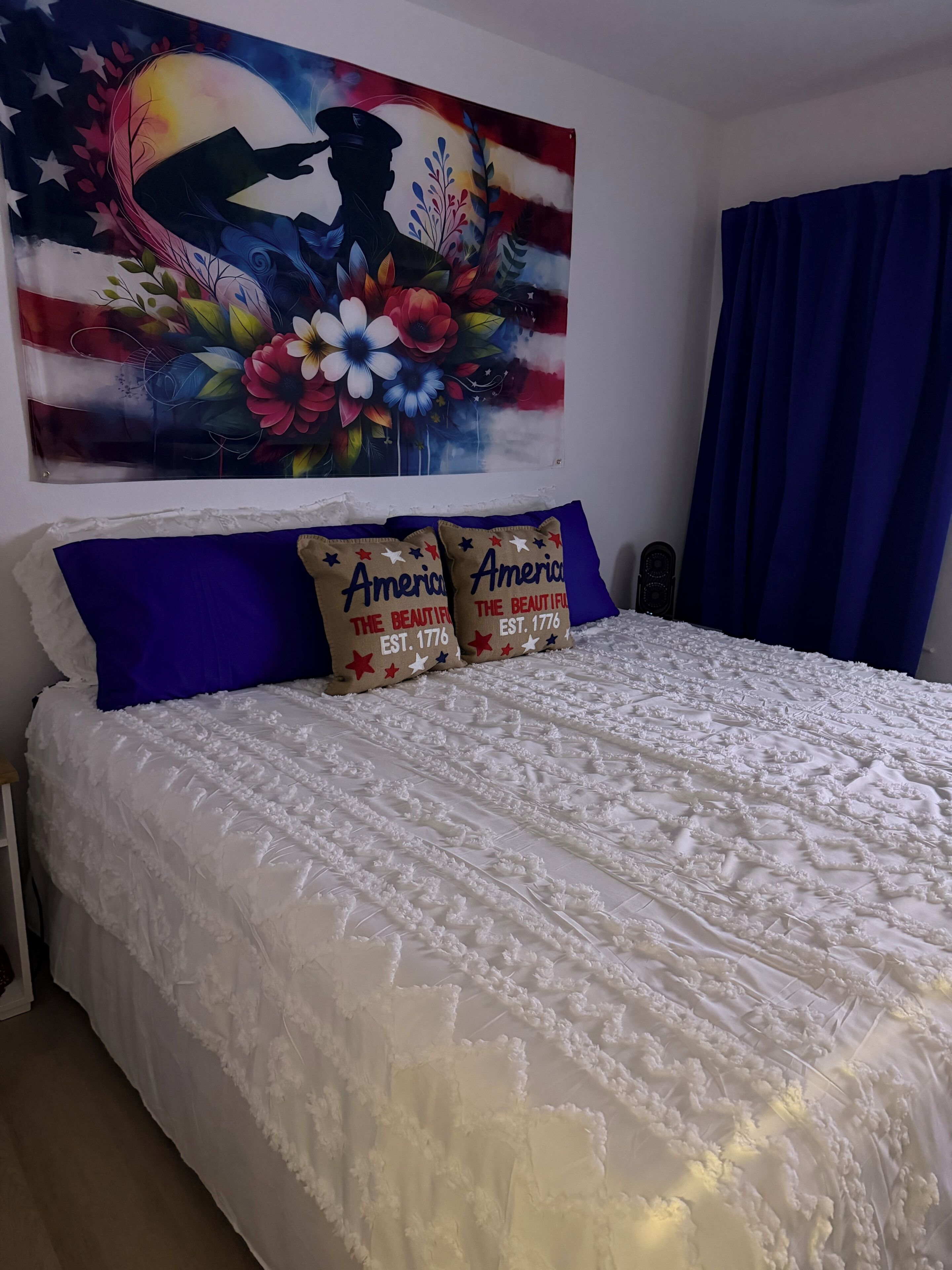 1 chambre, fer et planche à repasser, Wi-Fi, literie fournie