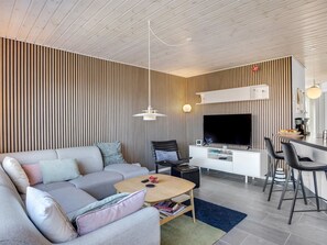 TV - "Annakarin" - 1.2km from the sea by Interhome (Løkken)