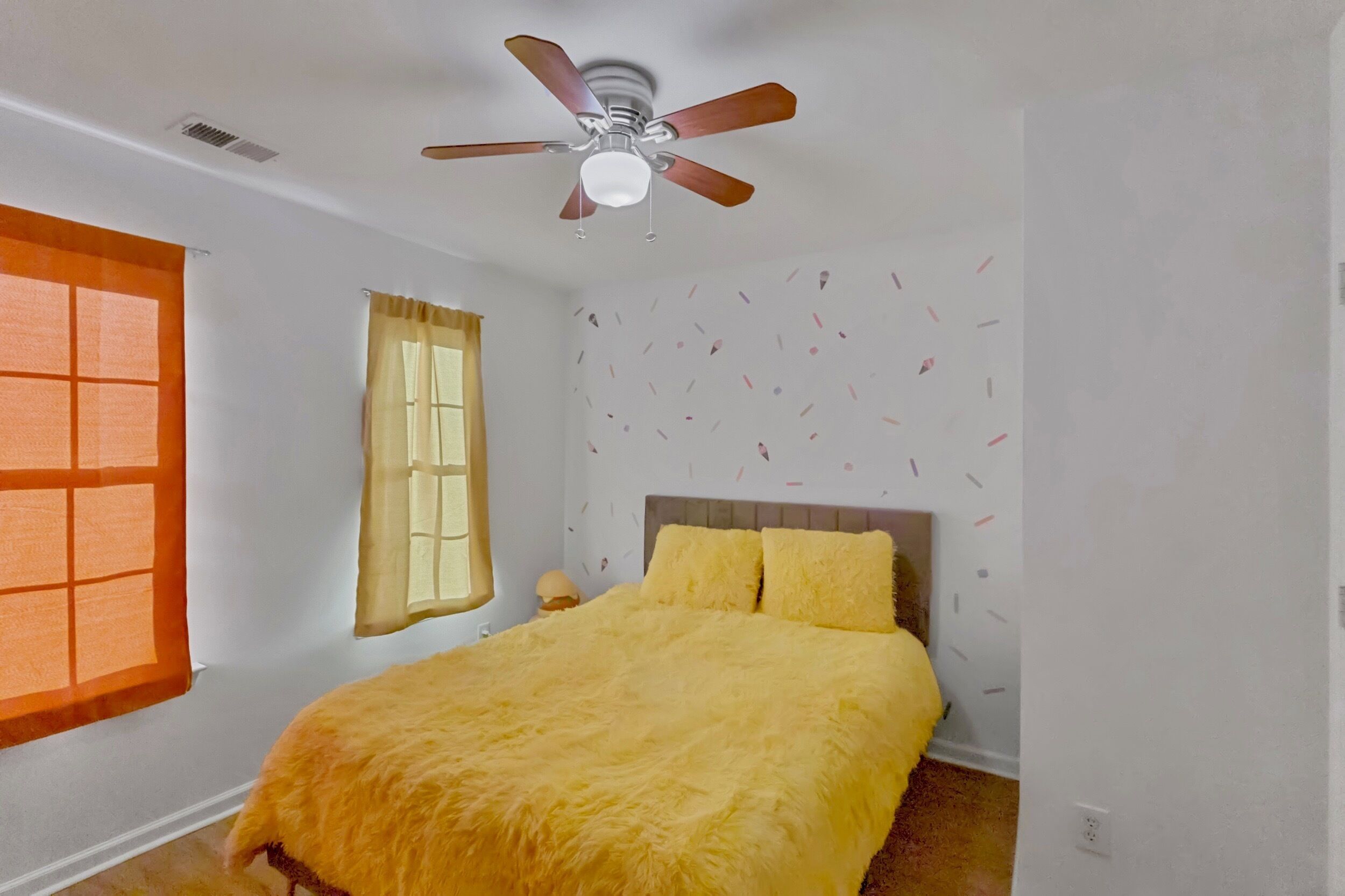 3 bedrooms, iron/ironing board, WiFi