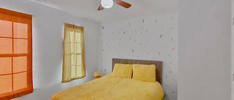 3 bedrooms, iron/ironing board, WiFi