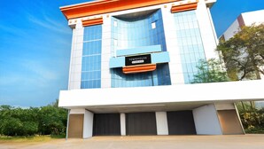 Unclassified image, 4 of 38, button - Deluxeameerpet Balkampet Road (Hyderabad)
