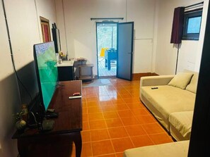 Economy Shared Dormitory, Hill View | Living area - Free Accommodation After Book Tour (Nong Khiaw)