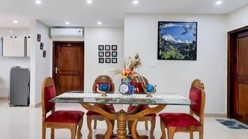 House | Reception