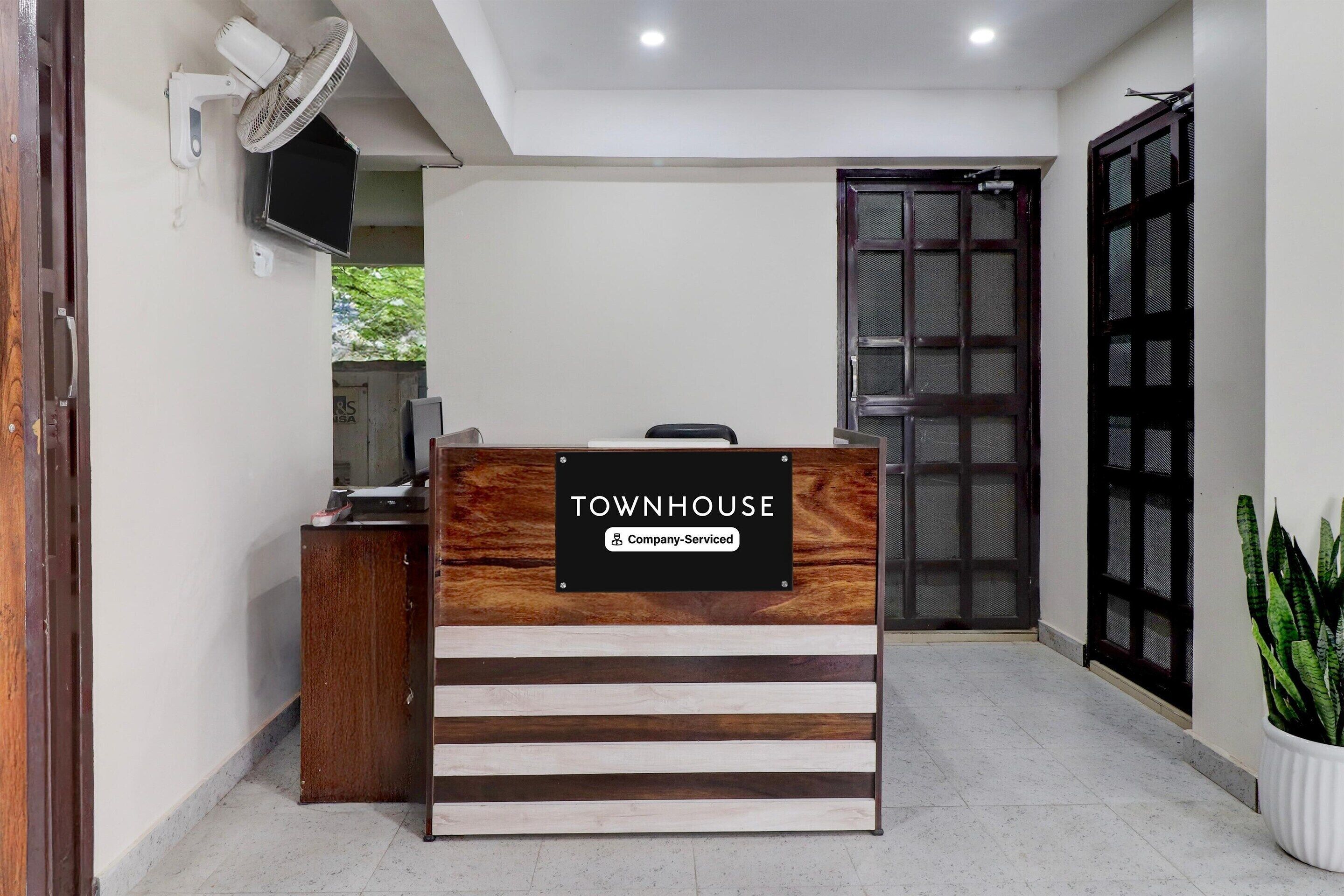 House | Reception