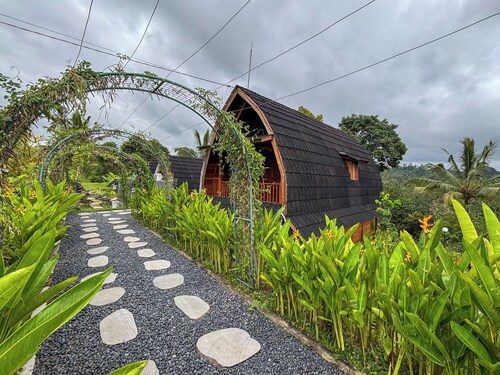 Casa Vella Cottages by AGATA