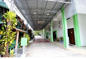Property grounds - Yasminstar Hotel (Muntok)
