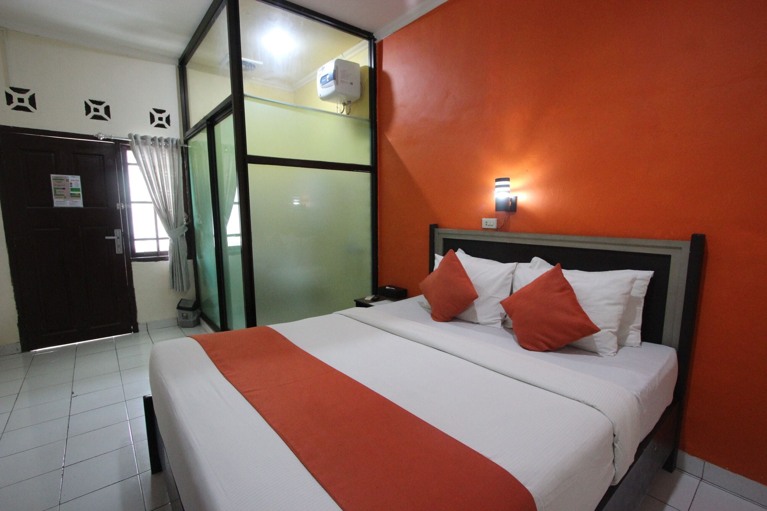 Superior Double Room | Desk, laptop workspace, free WiFi