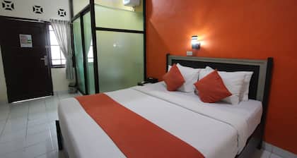 Yasminstar Hotel