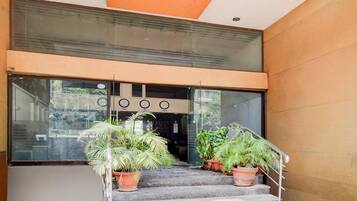 House | Reception