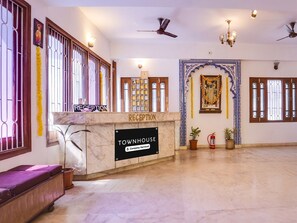 Casa | Recepción
