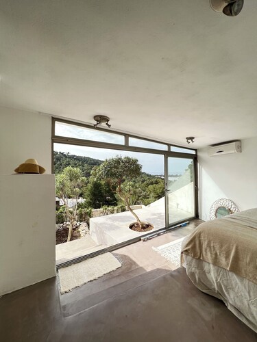 Ibiza Sea view cottage / 6 pax / salinas