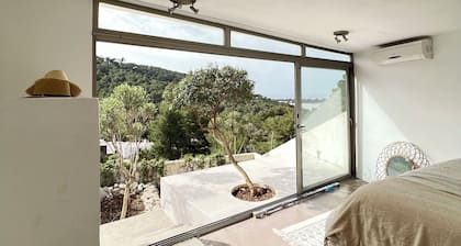 Ibiza Sea view cottage / 6 pax / salinas