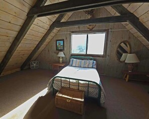 WiFi - The Perfect Cozy Cabin of Elo Road! (McCall)