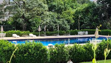 Piscina externa