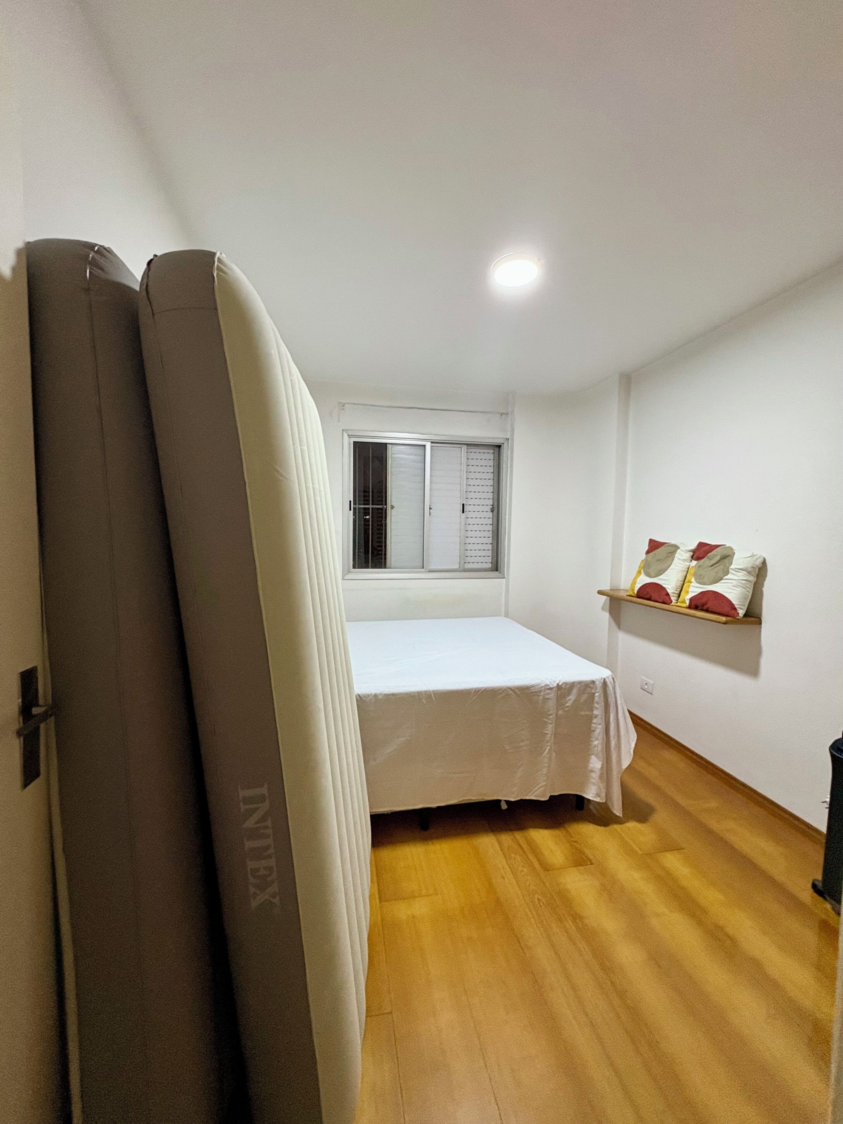 3 quartos, Wi-Fi de cortesia, roupa de cama