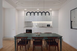 Signature 1BDR Apartment with Sauna | Private kitchen | Microwave, stovetop, cookware/dishes/utensils - RIS Mashtots Apartments Yerevan (Yerevan)