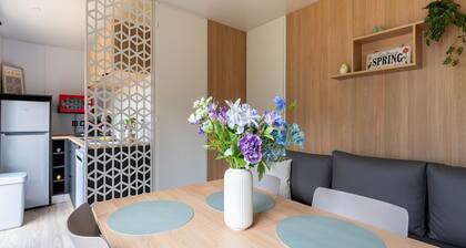 Charming Caravan With Terrace for 6