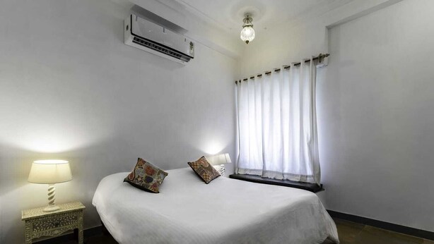 Classic Double Room, Balcony - Jarokha Haveli  (Udaipur)