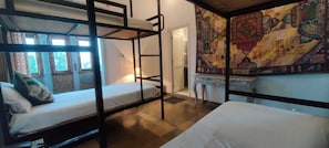 Room - Jarokha Haveli  (Udaipur)