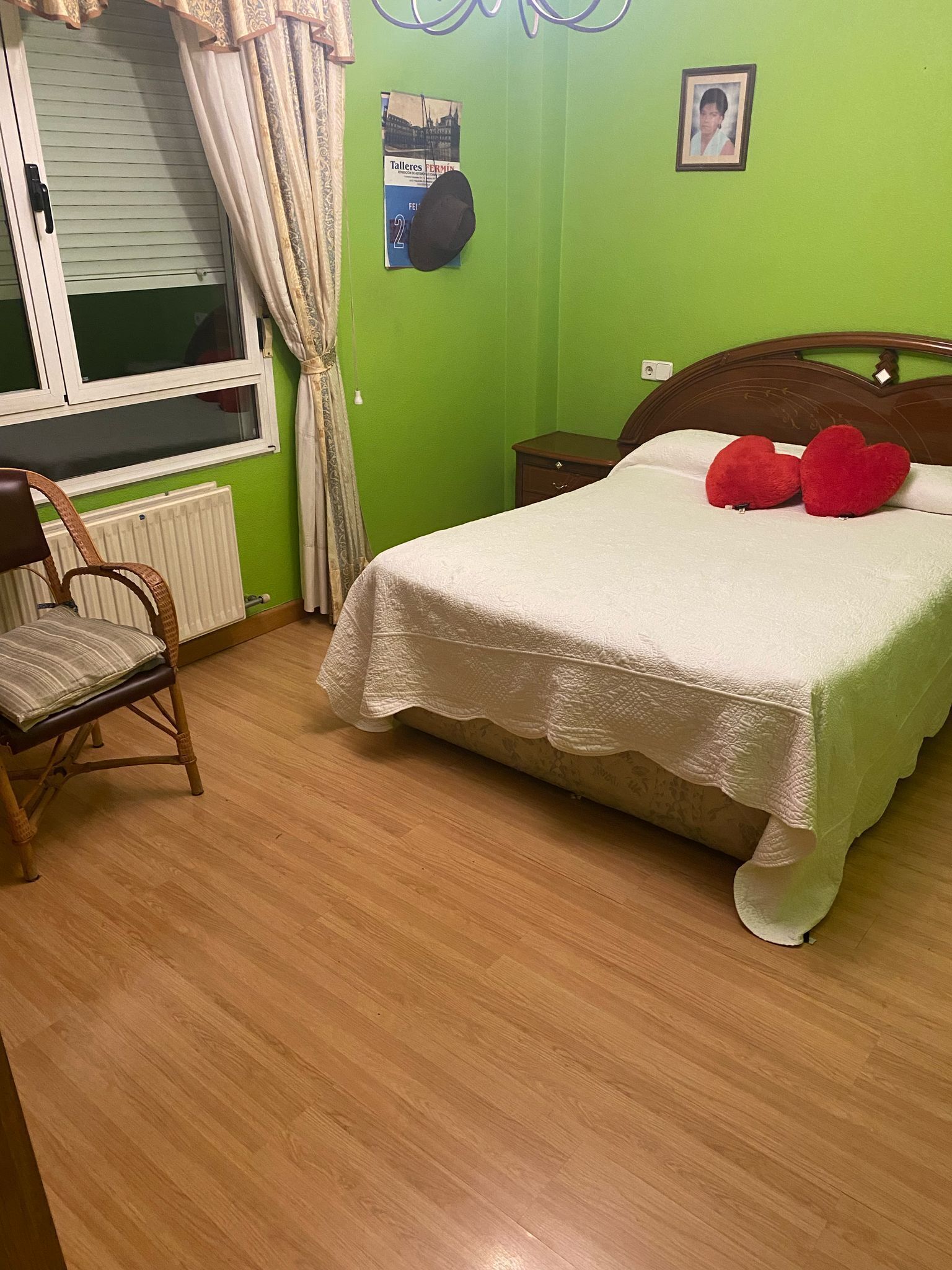 Iron/ironing board, free WiFi