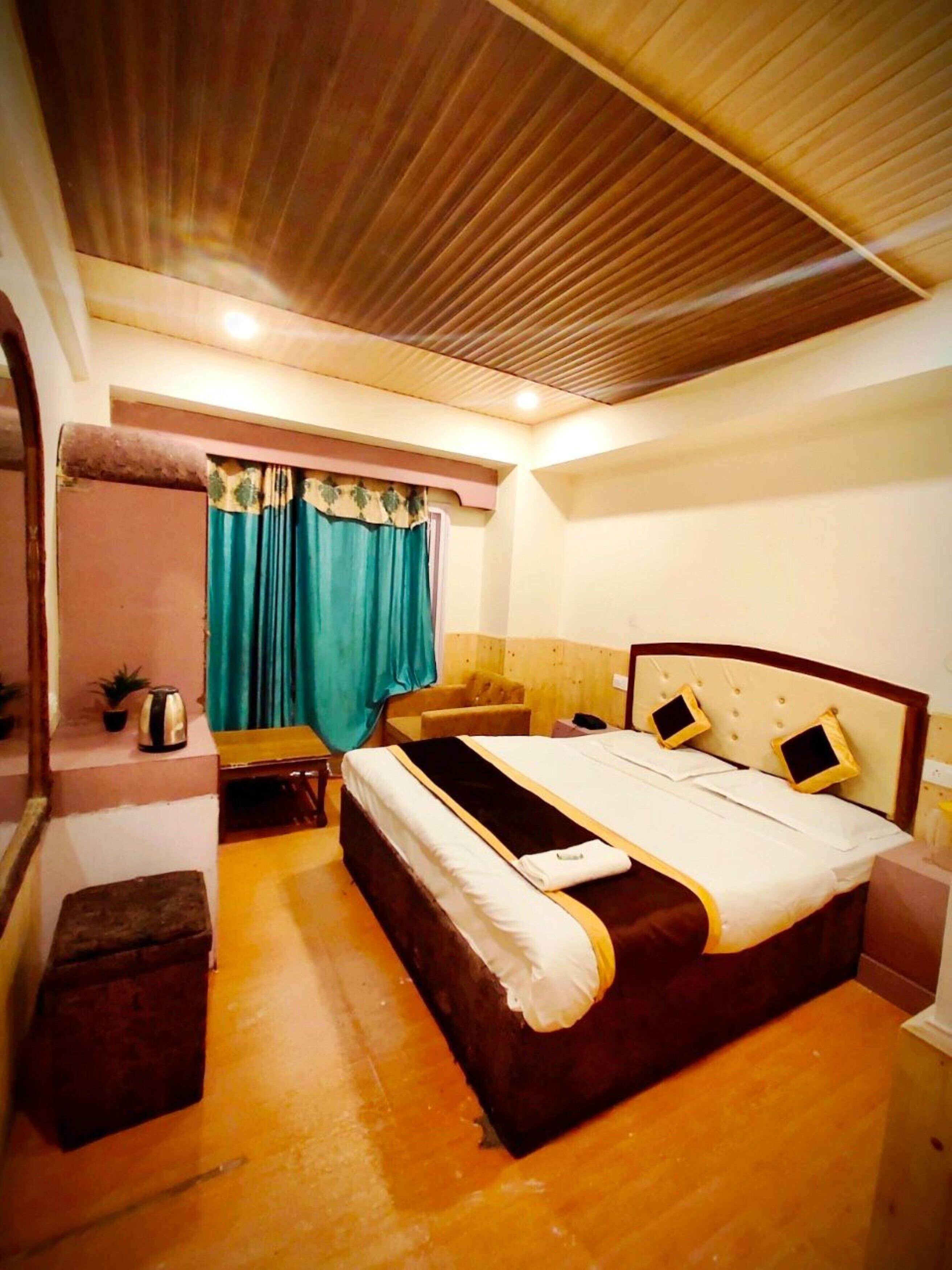 华丽双人房, 城市景观