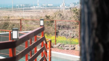 Premium House, Private Pool, Partial Ocean View | Property grounds