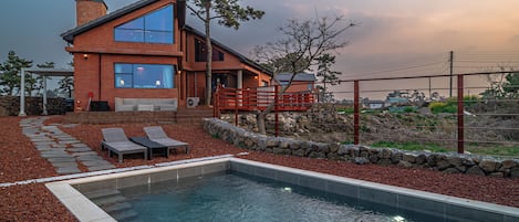 Premium House, Private Pool, Partial Ocean View | Pool