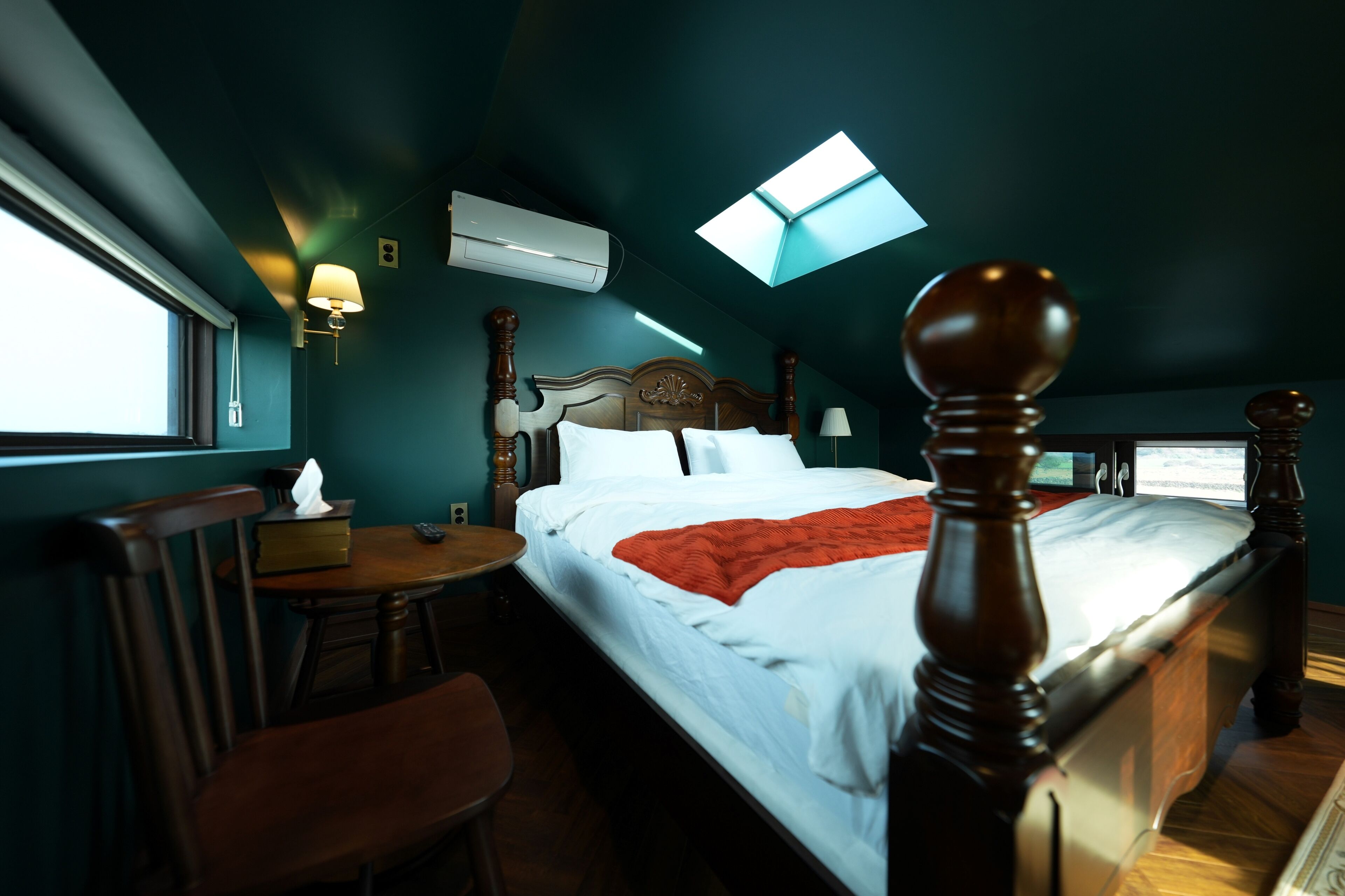 Basic House, Partial Ocean View