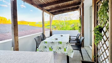 Basic-Apartment | Balkon