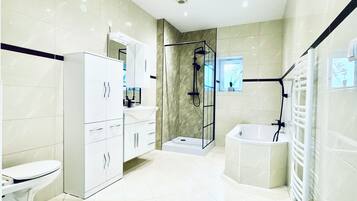 Basic-Apartment | Badezimmer