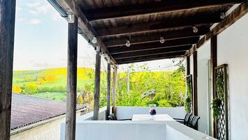 Basic-Apartment | Balkon