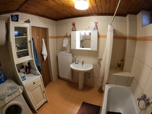 Bathroom - Authentic Mountain Village Home near Meteora- Fireplace, Views & Family Comfort (Pialeia)