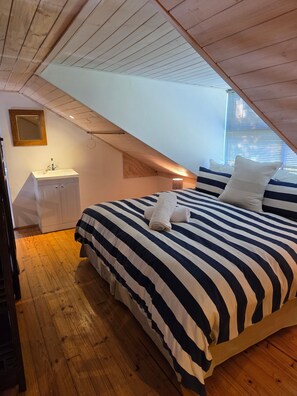 Room - Loft Cottage - Knysna (Knysna)