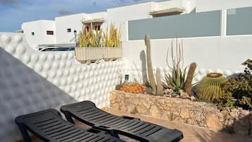House, 2 Bedrooms, Accessible, Smoking | Terrace/patio