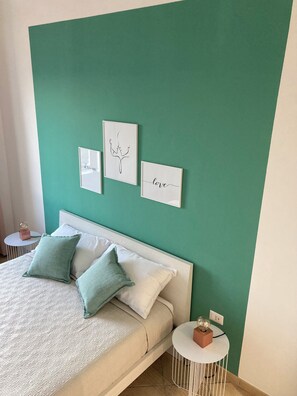 2 bedrooms, iron/ironing board, WiFi, bed sheets - Fantastic apartament sea view !!! (Salerno)