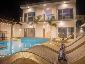 Pool - 14 BR Getaway 2 mins from Sosua action! (Sosúa)