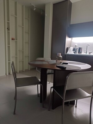 Dining - Cozy Apartment in Nea Ionia Greece with Modern Amenities (Nea Ionia)