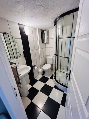 Phòng 4 phong cách cổ điển, quang cảnh bãi biển | Phòng tắm