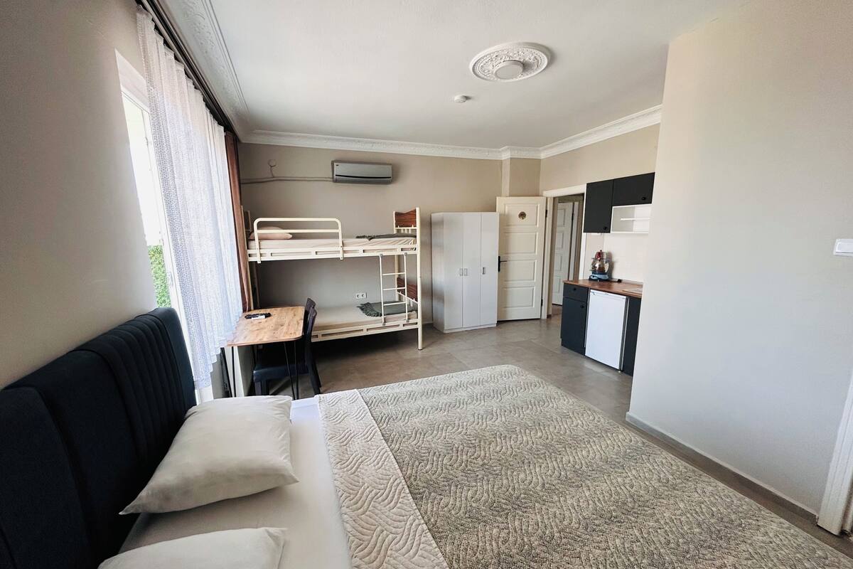 ห้องคลาสสิกสำหรับสี่ท่าน, วิวชายหาด