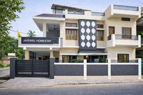 3BHK Air condition-Parking-Kitchen-Pet Friendly at Jaiswal Homestay