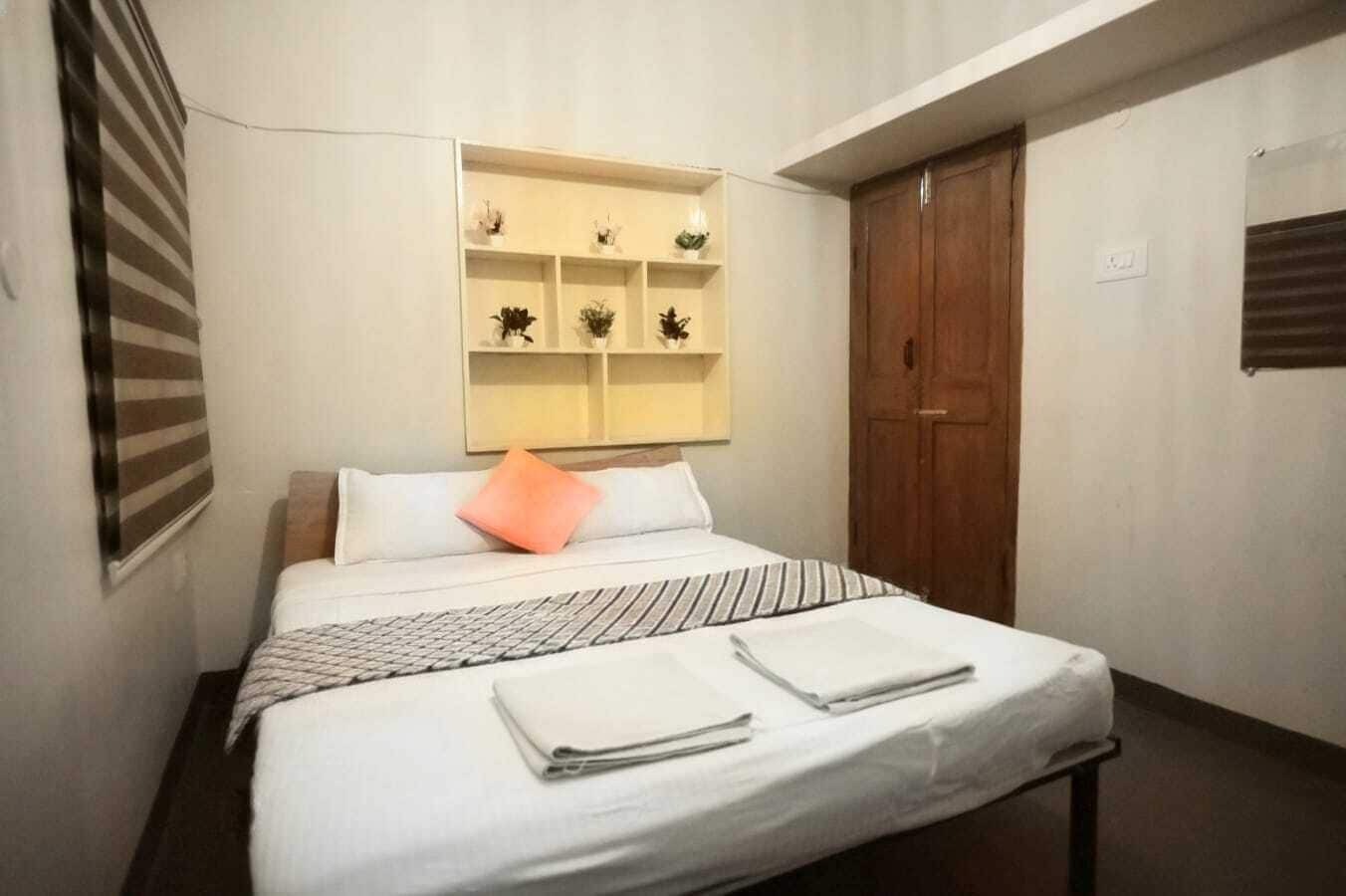 Ropa de cama de alta calidad, wifi gratis y ropa de cama 