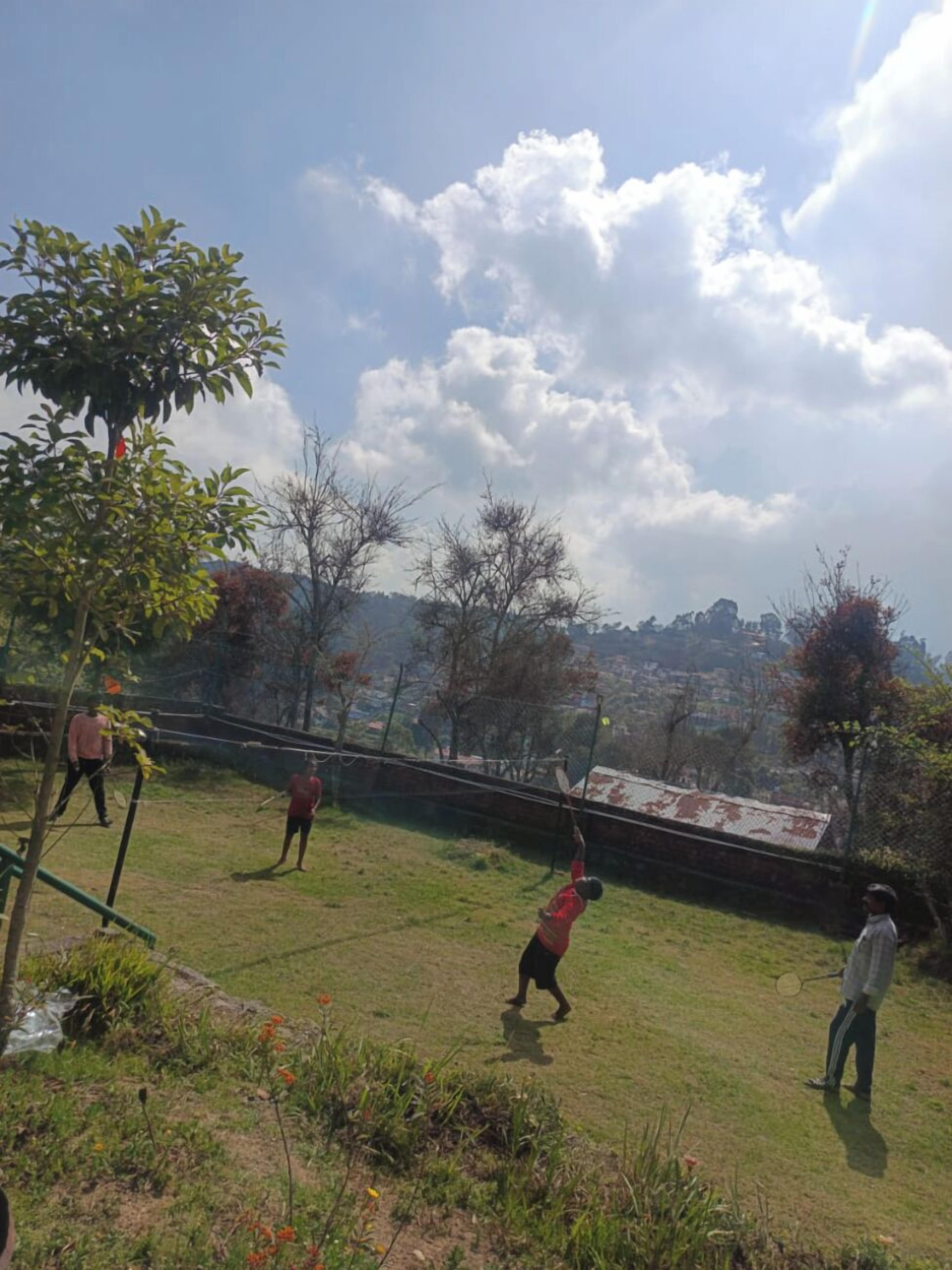 Zona de juegos infantil cubierta